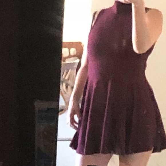 Dress - Picture 3 of 3